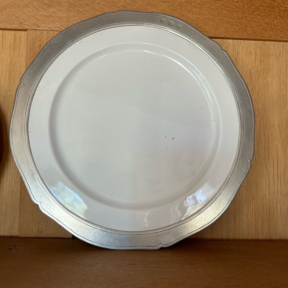 MATCH PEWTER VIVIANA DINNER AND SALAD  TWO PLATES FOR THE PRICE OF 1!!!!!! - Picture 4 of 5